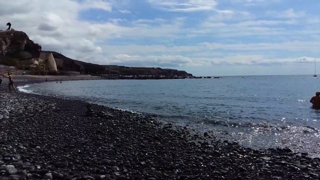 Playa San Juan, Tenerife. Отличный галечный тихий пляж на Тенерифе смотреть онлайн