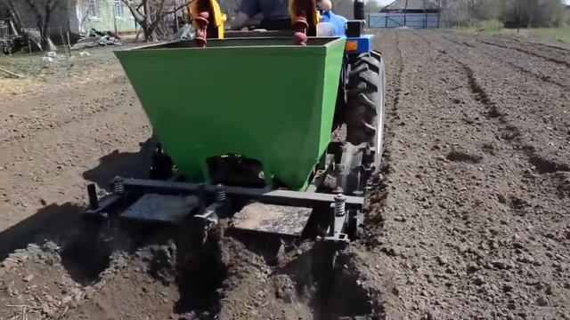 Картофелесажалка BOMET смотреть онлайн