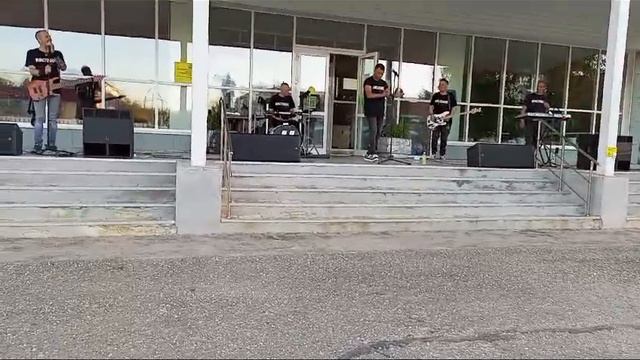 п. славный. празднуем день молодёжи