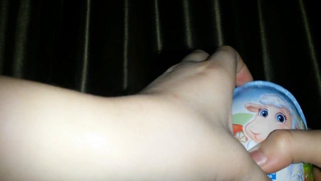 Открываем киндер макси/Первое видео на канале смотреть онлайн