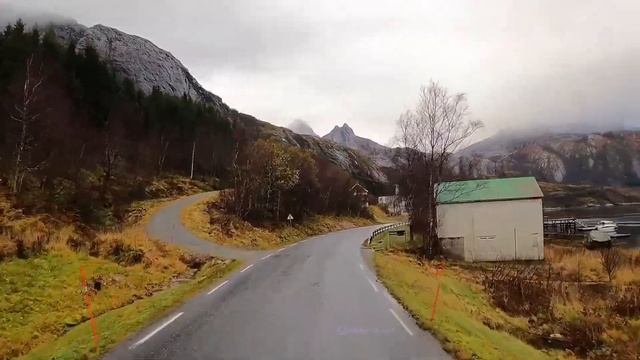 Music clip. Italo Disco. Volvo Trucks смотреть онлайн