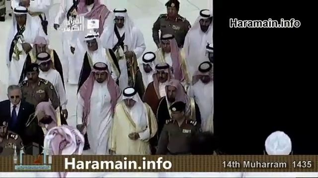 В Мекке прошла церемония омовения Каабы. смотреть онлайн