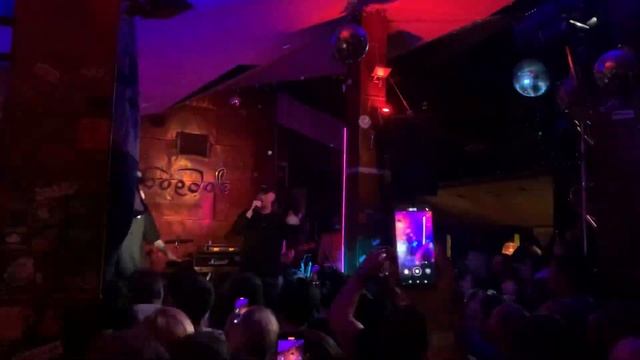 Санкт-Петербург клуб Грибоедов Танир и Тёмча 17.09.2022 Лова Лова Лова Tanir Tyomcha смотреть онлайн