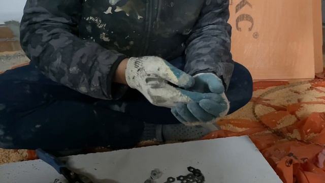 Самый удобный и недорогой крепеж для монтажа сетки к стене смотреть онлайн