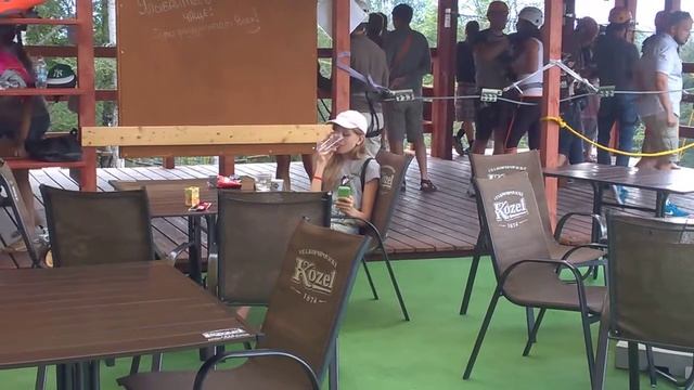 Свет мой зеркальце скажи - я ль на свете всех милее?))) смотреть онлайн