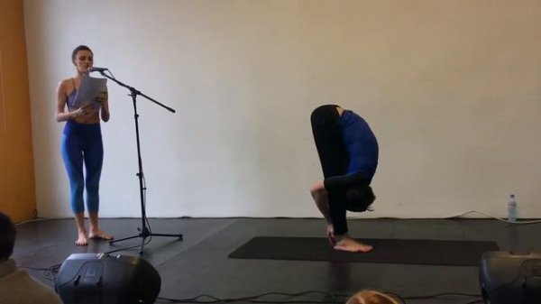 DELHI Базар на дизайн-завод Флаконе выступали с презентацией !