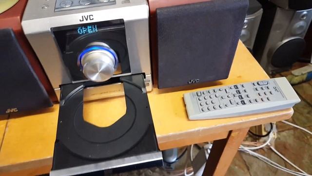 JVC FS XA1 MIKRO HIFI RDS TUNER CD+DVD DIVX PLAYER NAGYON KOMOLY HANGGAL KATEGÓRIÁJÁBAN! смотреть онлайн