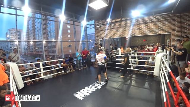 Кириллов & Фаузат на коротке выставочный бой EPBF в честь открытия 5 магазина Siberianpowershop смотреть онлайн