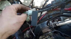 Если скутер-мопед не заводится со стартера,но с лапки запускается.