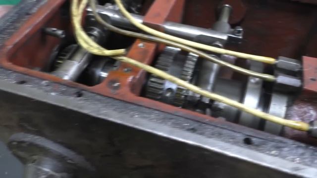 КАПРЕМОНТ ИЖ250. Ч2. Станина, передня бабка, покраска, покупки. смотреть онлайн