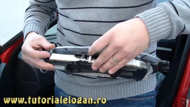 Schimbat geamul de la ceasuri Logan смотреть онлайн