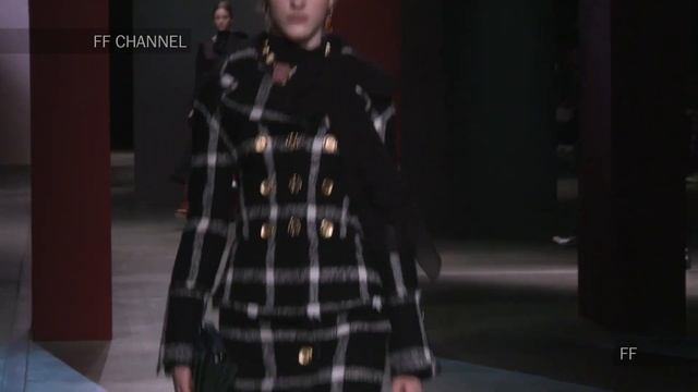 Focus on Hannah Motler | Fall Winter 2020/2021 | Models смотреть онлайн