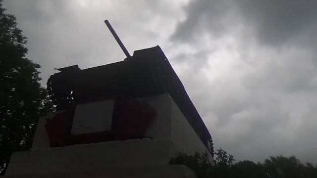 Ропша Памятник танк кв 1. Ропша. смотреть онлайн