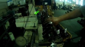 Как балансируют коленвалы