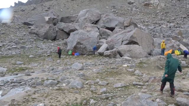 Серны у нашего лагеря смотреть онлайн