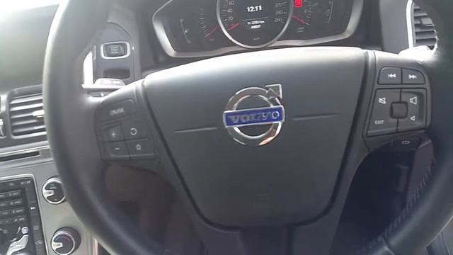 162KK168 - 2016 Volvo XC60 D3 FWD ES 5DR 33,995 смотреть онлайн