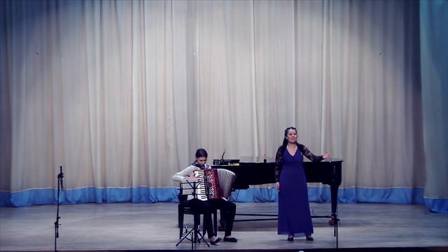 Елена Каневская - Тучи в голубом ( А. Журбин) смотреть онлайн