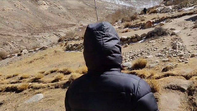 Hunder Dok | A village at the top of the mountain | 12 km Dangerous roads 😱😱| 5 km walking Distance смотреть онлайн