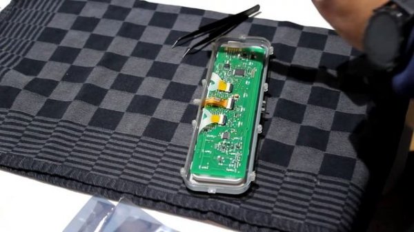 Krups ea 89 wyświetlacz wymiana Krups Quattro Force Austausch des Displays Display replacement