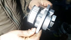 Volkswagen Golf 4. Замена ремня ГРМ. Замена помпы. AXP. 1.4 v16