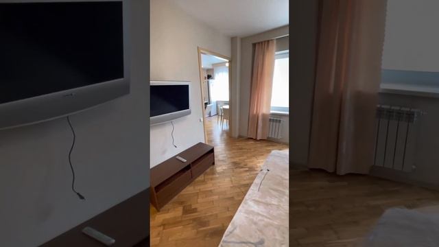 Аренда 1-к.кВ. пр. Большевиков 11/2. м.Большевиков, м.Дыбенко. смотреть онлайн