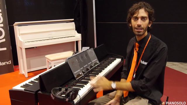 Presentazione pianoforte digitale Roland F-140R смотреть онлайн