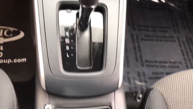 2017 Nissan Sentra near me Waukegan, Gurnee, Kenosha, WI, Fox Lake, Libertyville, IL T24338B смотреть онлайн