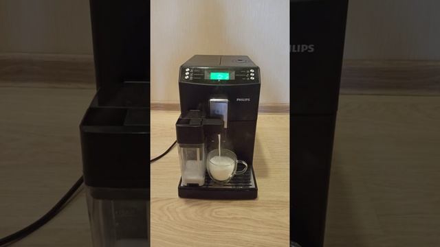 Кофемашина Saeco Minuto Cappuccino смотреть онлайн
