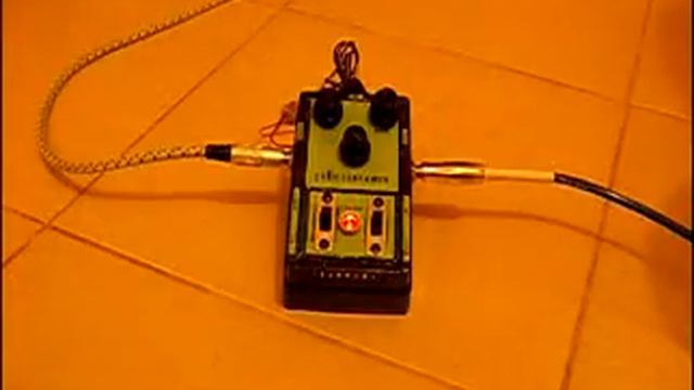 IBANEZ TUBE SCREAMER (TS808-TS9 MOD) - el clon - смотреть онлайн