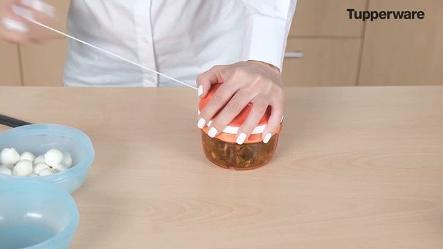 Измельчитель SuperSonic 300мл Tupperware Икра с моцареллой и базиликом смотреть онлайн