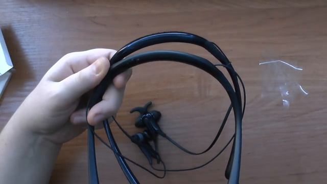 Samsung Level U Pro unboxing video (Magyar) - Vezeték nélküli fülhallgató kicsomagolás смотреть онлайн