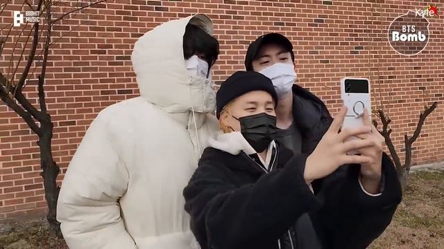 BTS провожают Джина в Армию