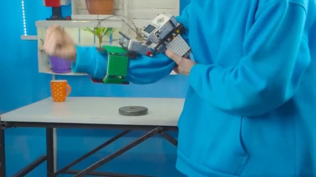 ЭКЗОСКЕЛЕТ ИЗ ЛЕГО - Возможно ли? смотреть онлайн