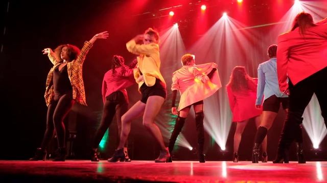 UEZ | Waacking part 2 | Infiniti смотреть онлайн