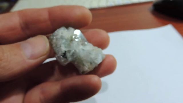 Друза кристаллов топаза смотреть онлайн