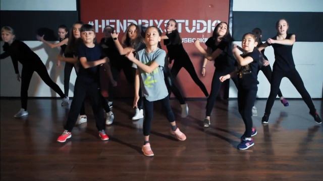 Dance Team CrewCrew | Summer Cem - TAMAM TAMAM смотреть онлайн