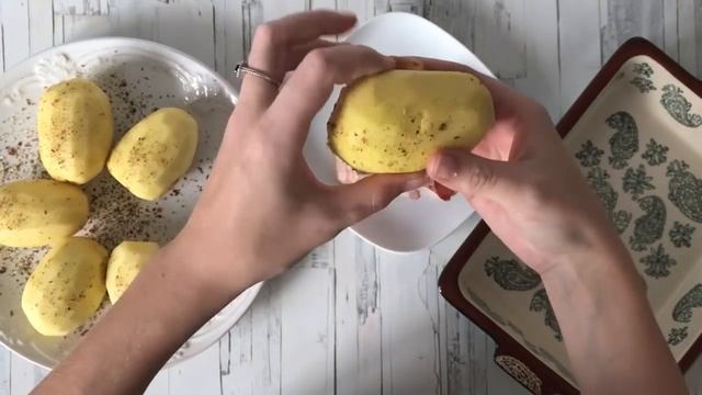 ВСЯ СЕМЬЯ СЫТА И ДОВОЛЬНА! ? Картофель в беконе ? ЛЮБИМОЕ БЛЮДО! смотреть онлайн