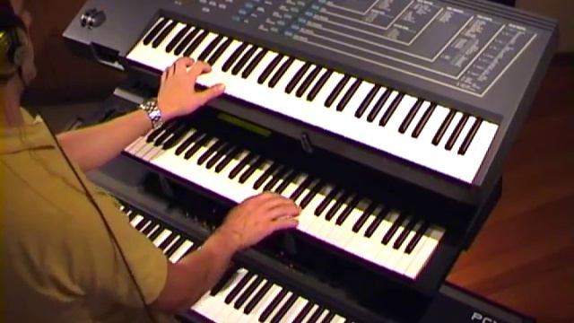 Me playing Depeche Mode "Everything Counts" 101 version смотреть онлайн