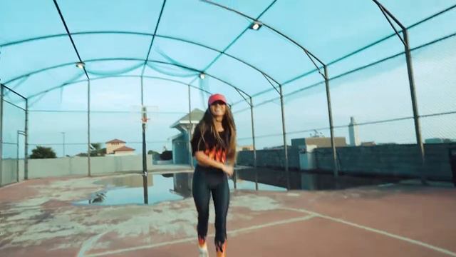 Danc Gerl 2.07 Anivar - Заберу