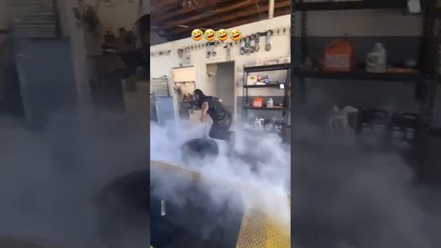 Лучший работник года! ??? смотреть онлайн