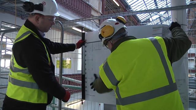 Exciting news! New zip-line changing the skyline of Leeds. смотреть онлайн