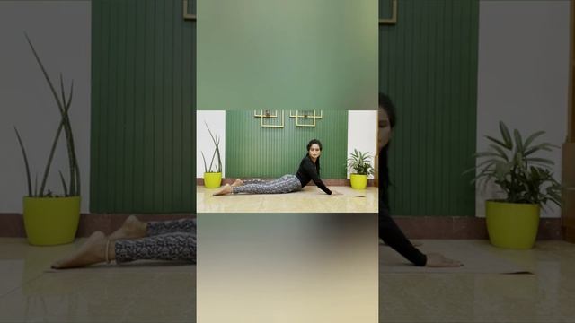 Cobra Pose Variations?♀️? || भुजंगासन || YogJyoti || #Shorts #Bhujangasana #Yoga #YogJyoti смотреть онлайн