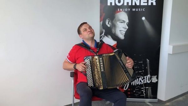 Золотой баян! Обзор Hohner Fun Pro 96