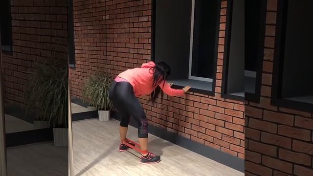 Качаем ягодицы с Леди Волна смотреть онлайн