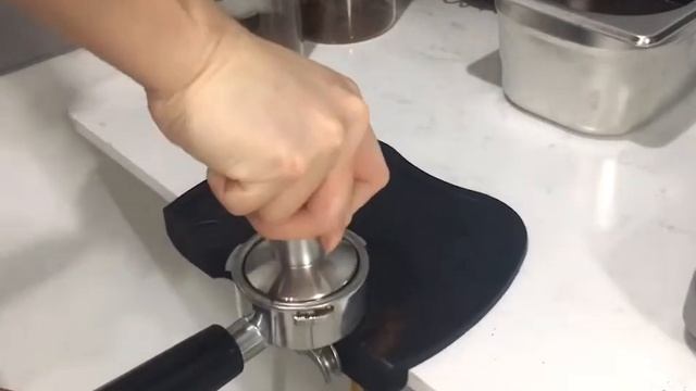 HiBREW Barista Pro auto grinding bean to coffee automatic cappuccino commercial espresso maker смотреть онлайн