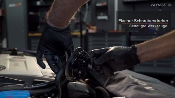 Wie VW PASSAT B6 (P12) Kraftstofffilter wechseln [AUTODOC TUTORIAL]