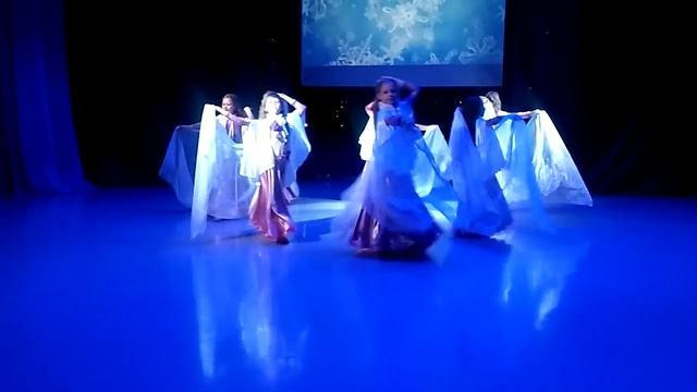 СВТ "Яэль" Шоу Belly-dance. Танец с платками смотреть онлайн