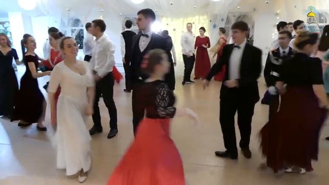 Молодежный РОЖДЕСТВЕНСКИЙ БАЛ 2019 в Князь-Александровском храме г.Зеленограда. смотреть онлайн