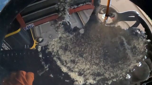 Ducati Scrambler Desert Sled Oil & Filter Change how to -FIRST SERVICE 600M- Ducati wants HOW much? смотреть онлайн