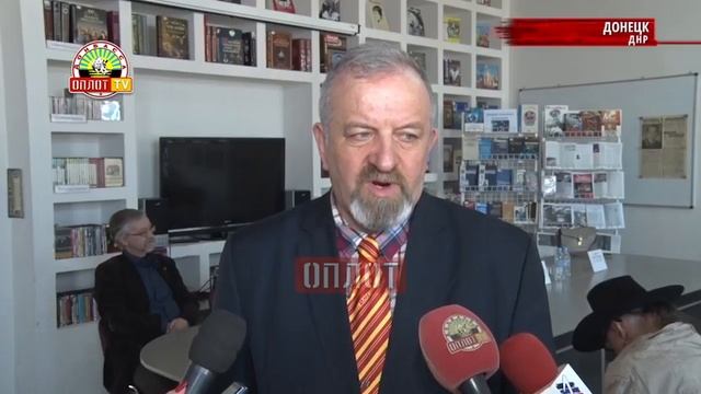 • Сотрудничество союза писателей ДНР и Санкт-Петербурга смотреть онлайн